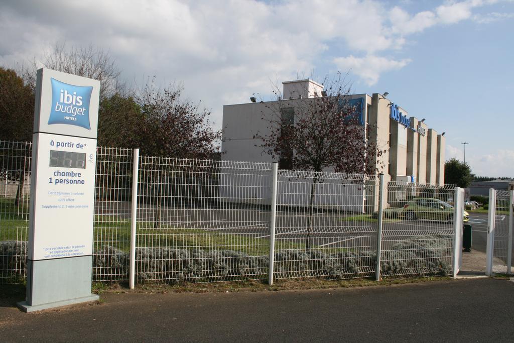 Ibis Budget Thiers Exterior photo